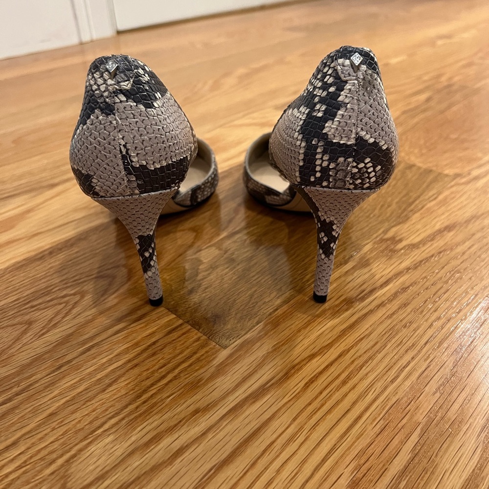 Gorgeous Sam Edelman Snakeskin Heels ๐ ๐ - Picture 11 of 16